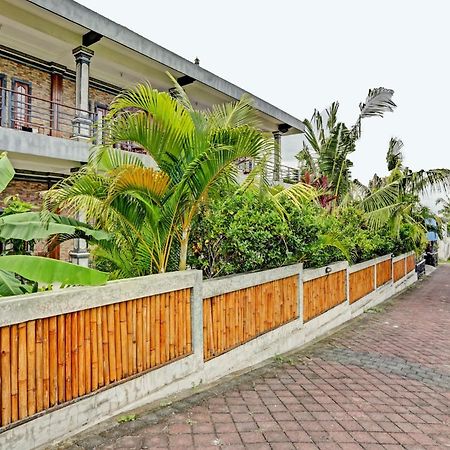 Oyo 90458 Pucuk Bali Guest House Canggu  Ngoại thất bức ảnh
